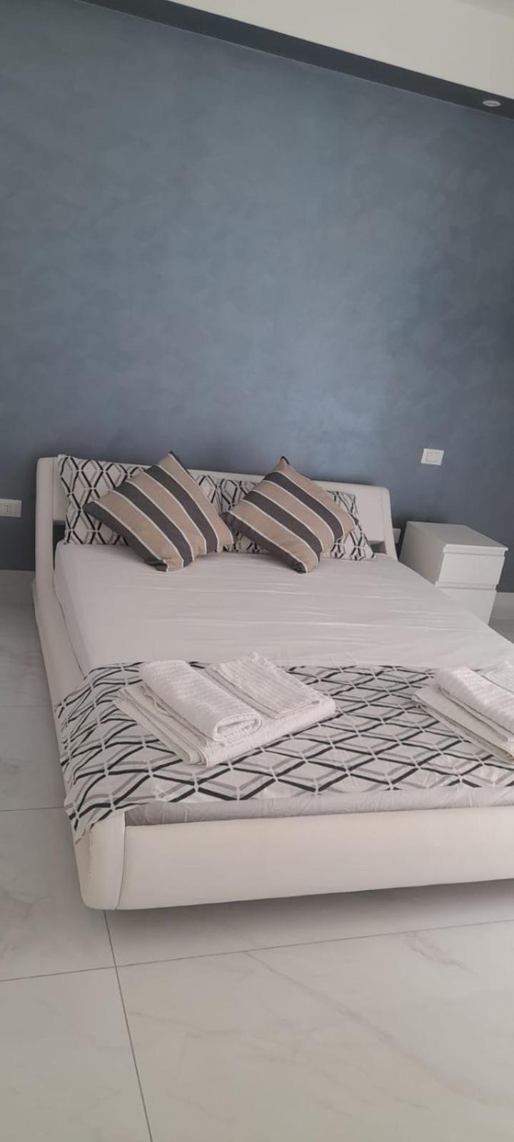 Blu Mare Apartment Avola Exterior photo