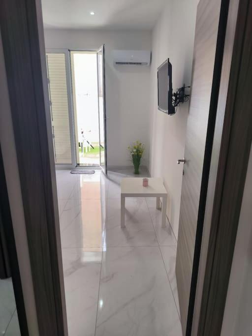 Blu Mare Apartment Avola Exterior photo