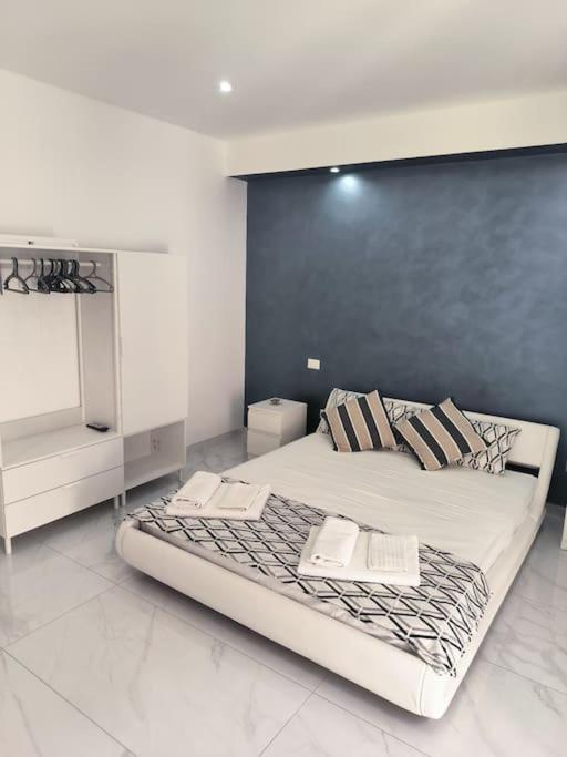 Blu Mare Apartment Avola Exterior photo