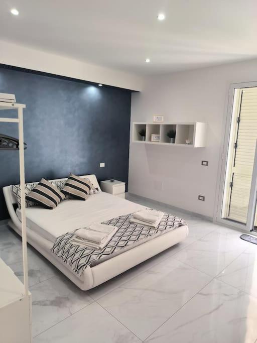 Blu Mare Apartment Avola Exterior photo